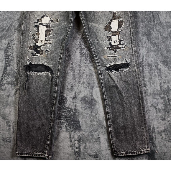 Levis 501 54 Deconstructed Jeans Men 33x32 Black Distressed Taper Button Fly - Picture 13 of 16